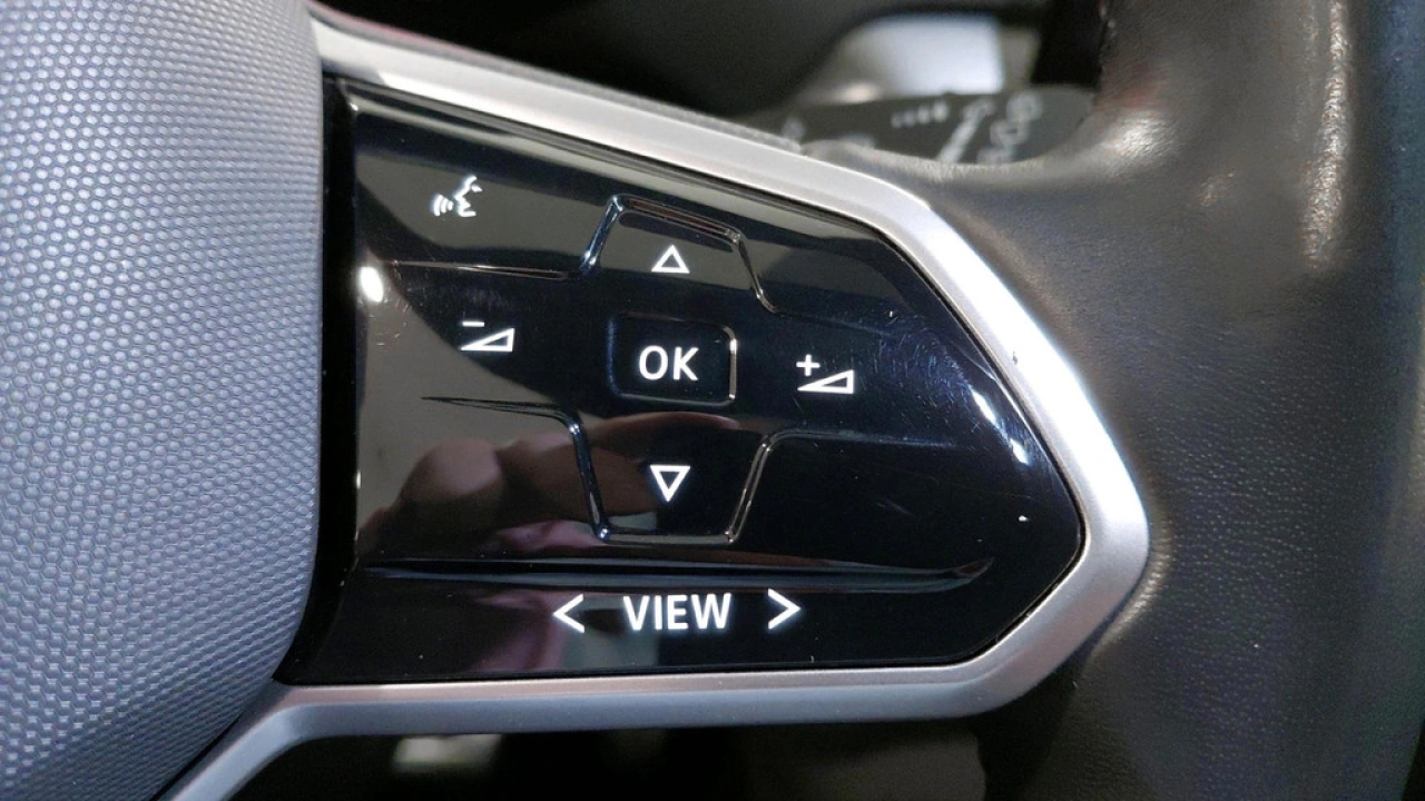 Volkswagen ID.4 First 77 kWh | Navi | Camera | Verw. voorstoelen |