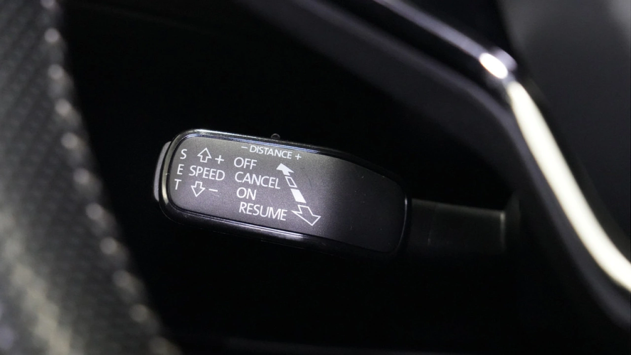 Škoda Superb Combi 1.4 TSI iV 218pk Sportline Business