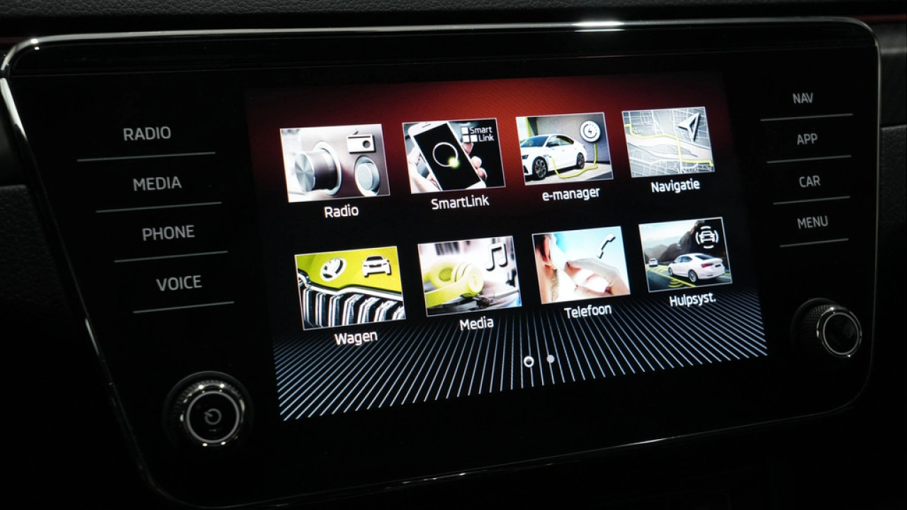 Škoda Superb Combi 1.4 TSI iV 218pk Sportline Business