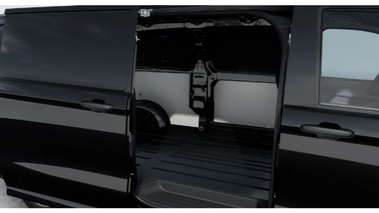 VW Bedrijfswagens E-Transporter L2H1 136pk 70,9 kWh