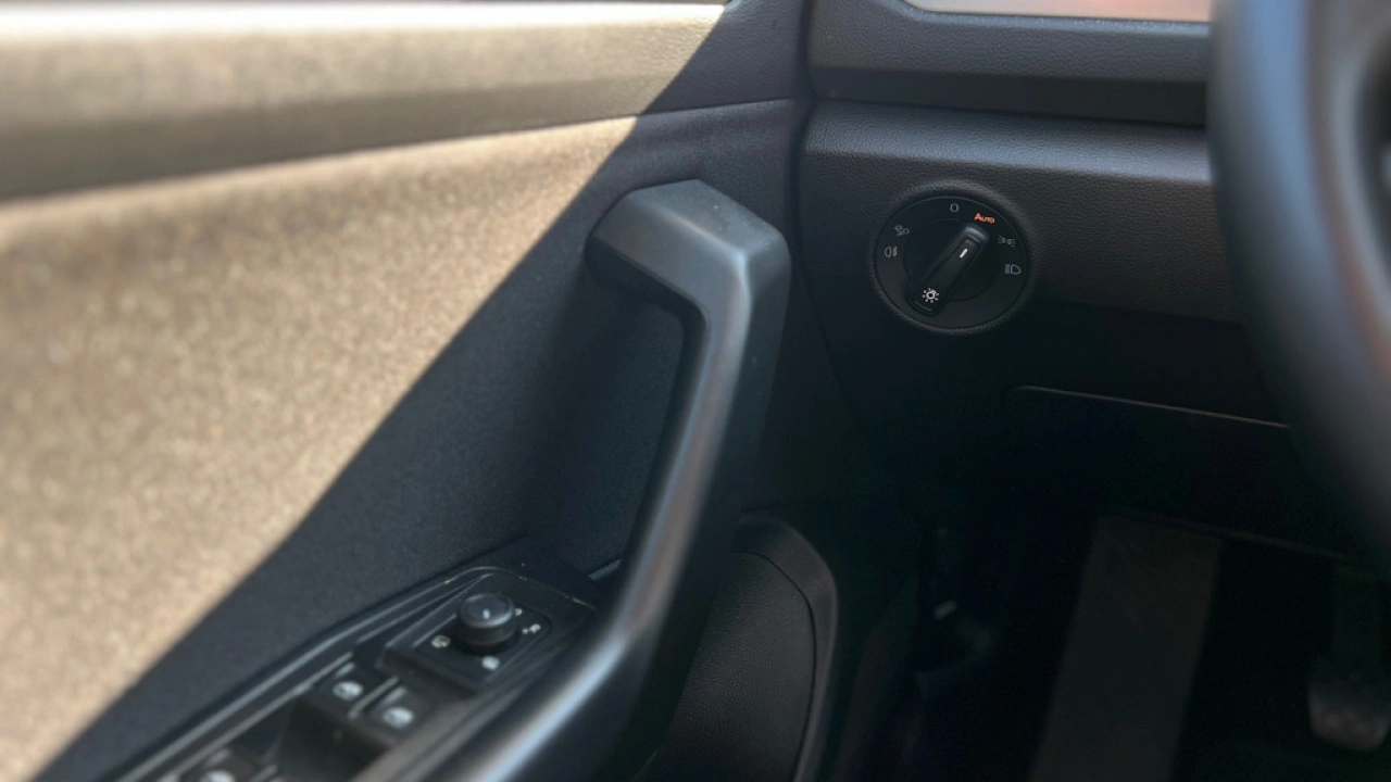 Volkswagen T-Roc 1.0 TSI 116pk Oranje Edition Navigatie Camera