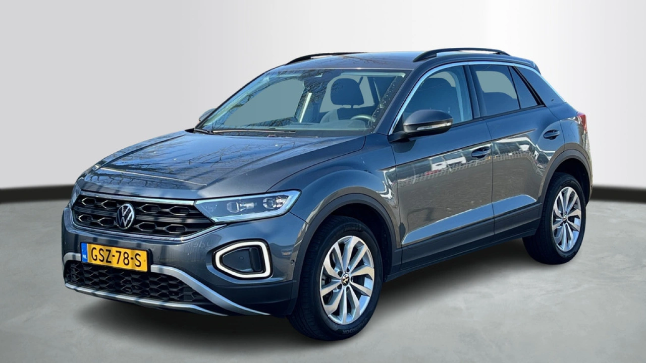 Volkswagen T-Roc 1.0 TSI 116pk Oranje Edition Navigatie Camera