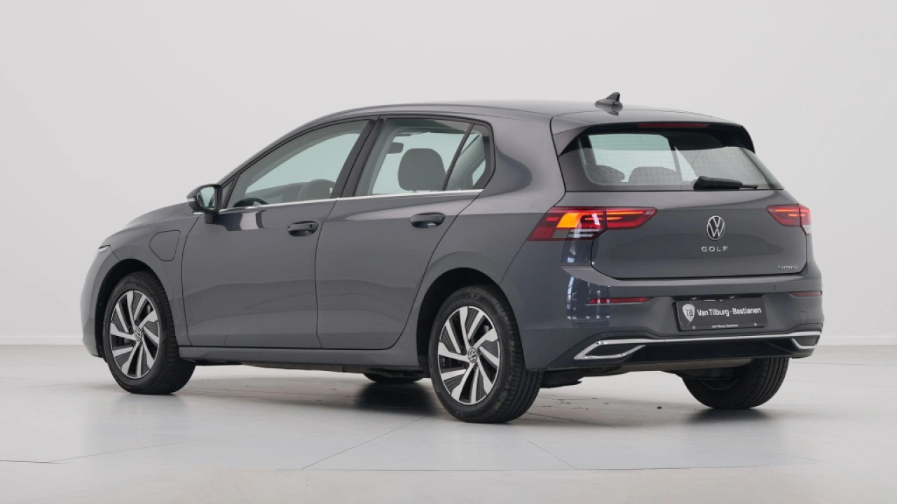 Volkswagen Golf 1.4 TSI eHybrid 204pk DSG Style Navigatie