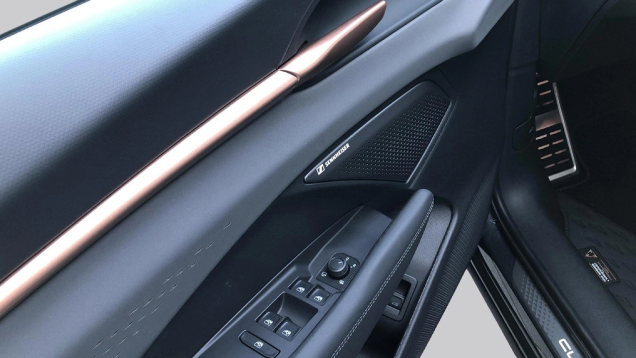 CUPRA Terramar 1.5 TSI e-Hybrid VZ Performance