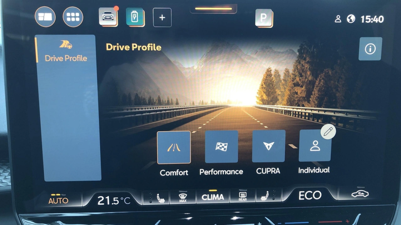 CUPRA Terramar 1.5 TSI e-Hybrid VZ Performance