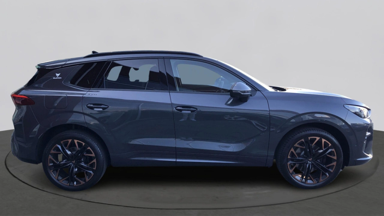 CUPRA Terramar 1.5 TSI e-Hybrid VZ Performance