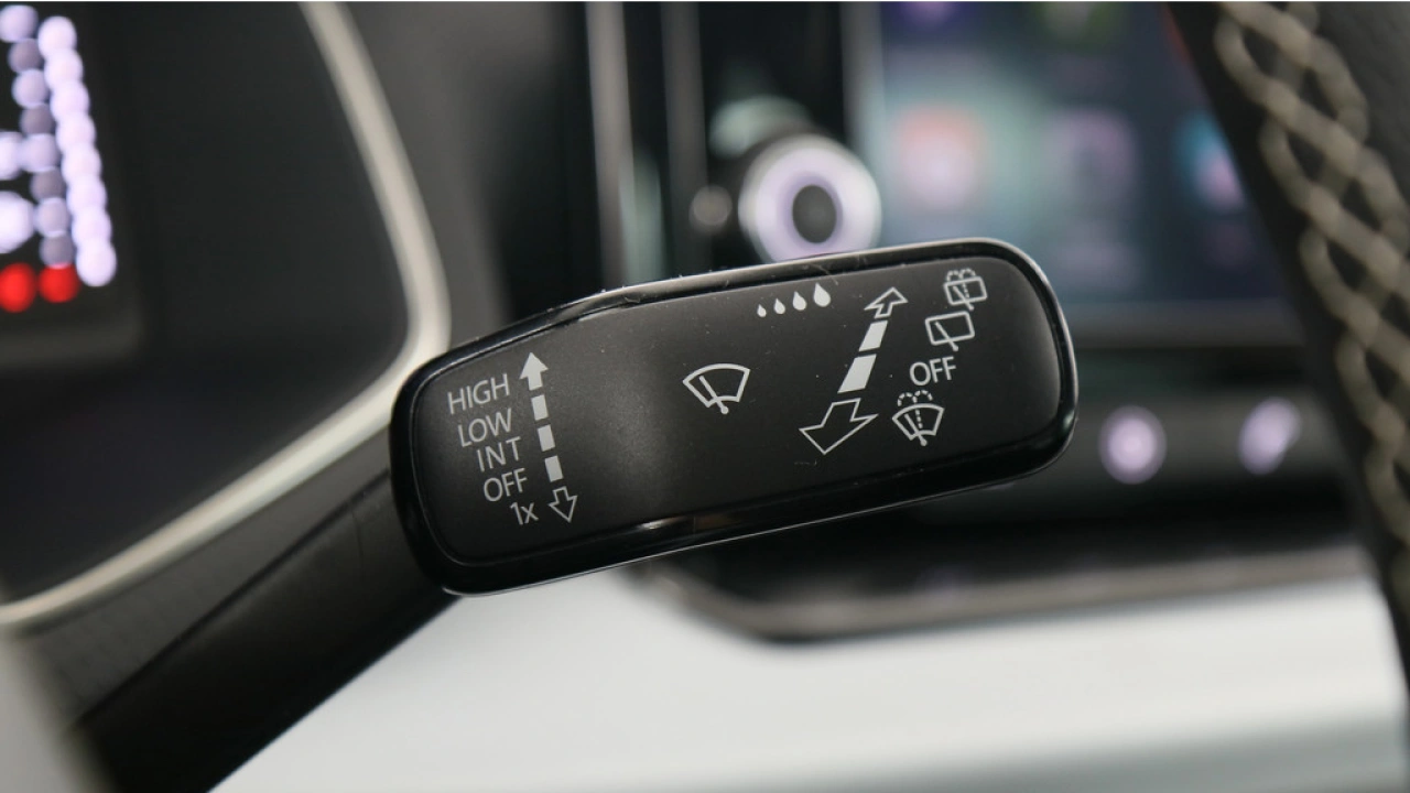 SEAT Arona 1.0 TSI 95pk Style Business Connect