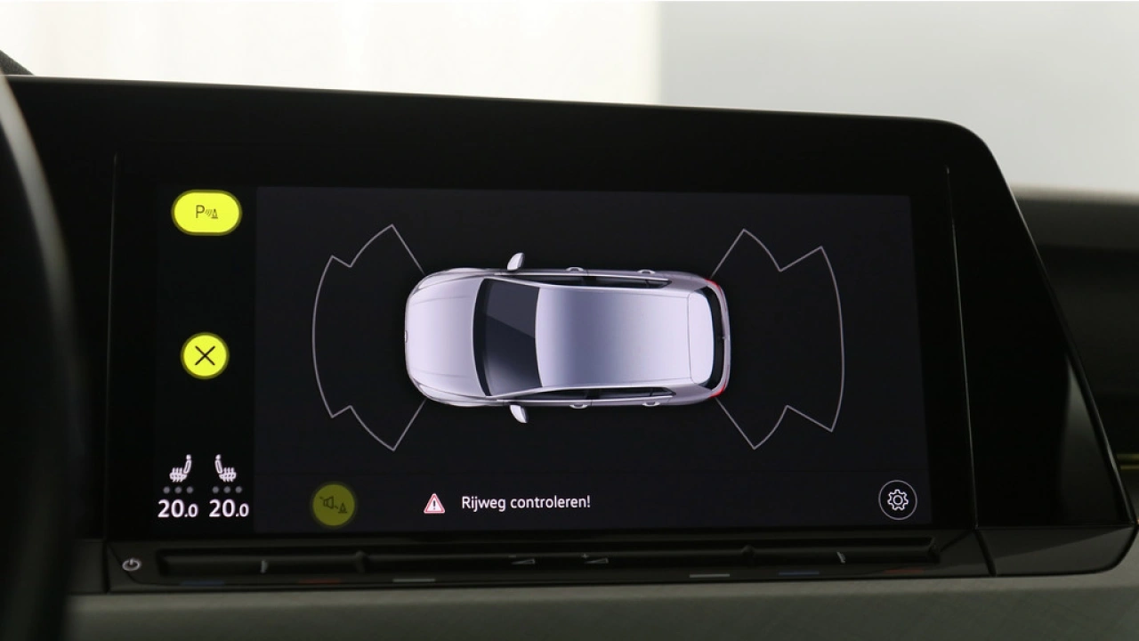 Volkswagen Golf 1.0 eTSI 110pk Life DSG