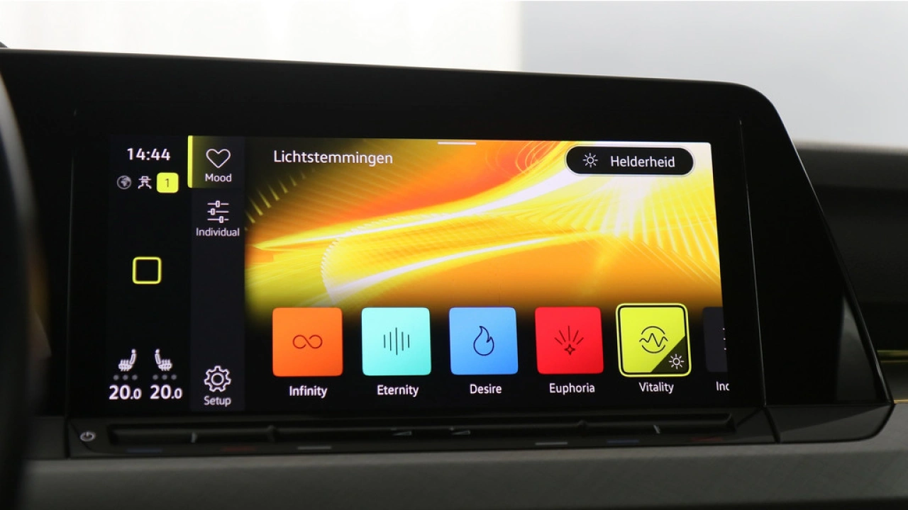 Volkswagen Golf 1.0 eTSI 110pk Life DSG