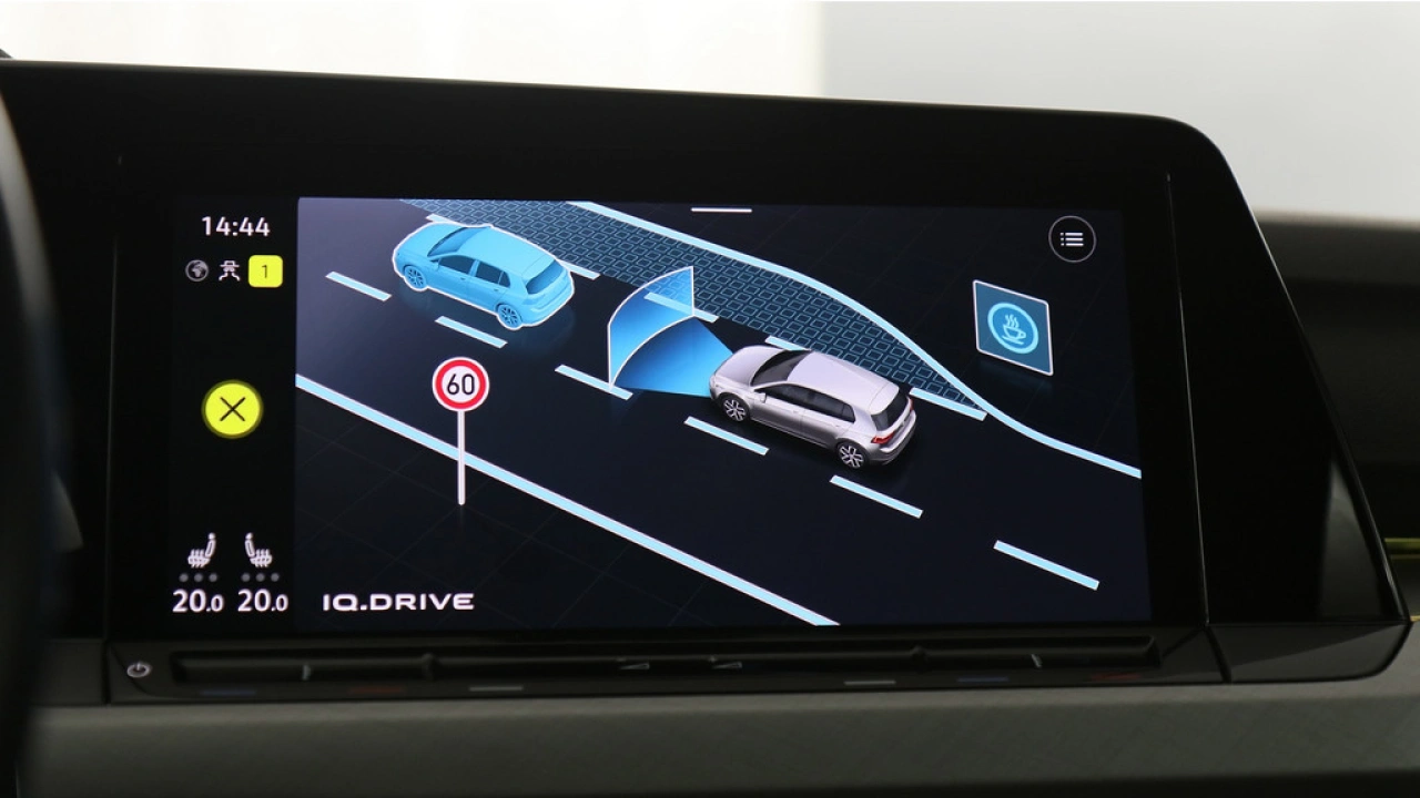 Volkswagen Golf 1.0 eTSI 110pk Life DSG