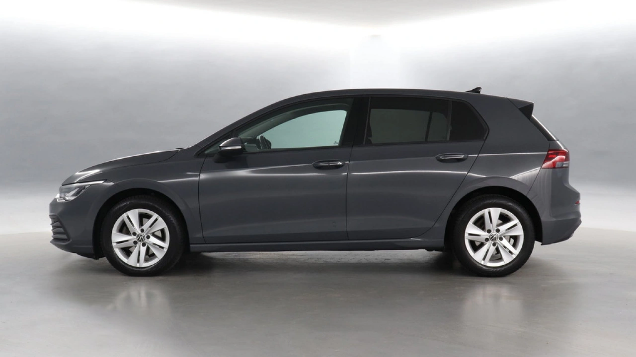 Volkswagen Golf 1.0 eTSI 110pk Life DSG