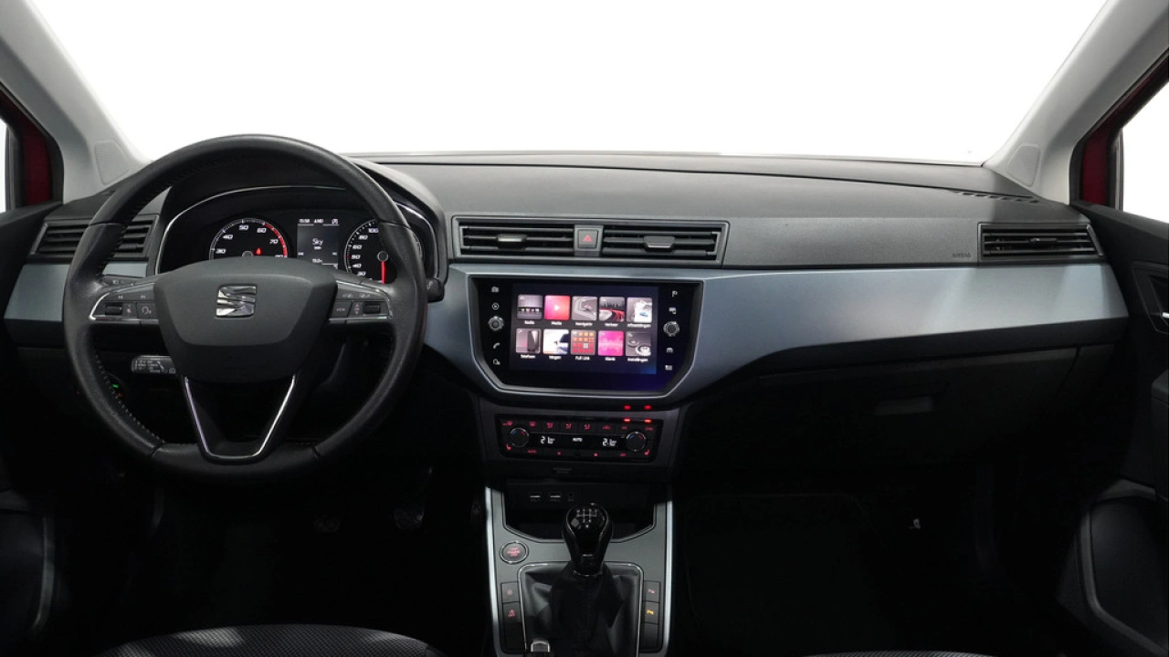 SEAT Arona 1.0 TSI 95pk Style Business Intense