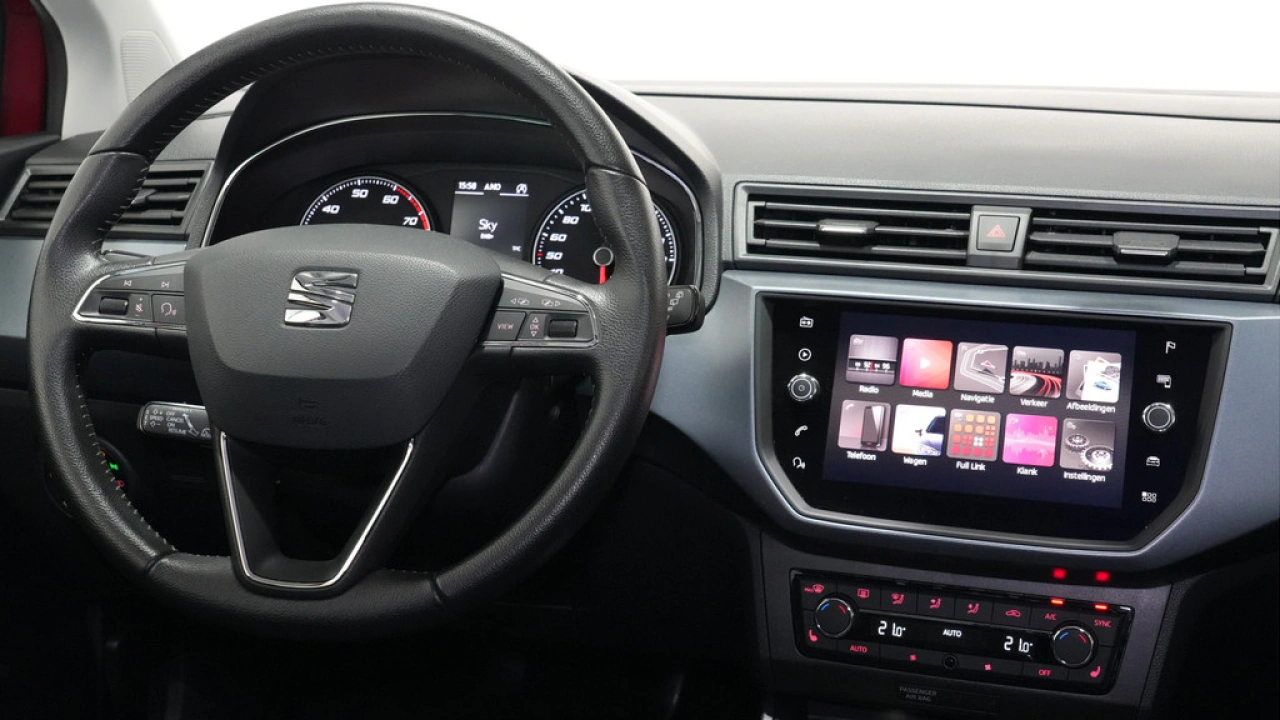 SEAT Arona 1.0 TSI 95pk Style Business Intense