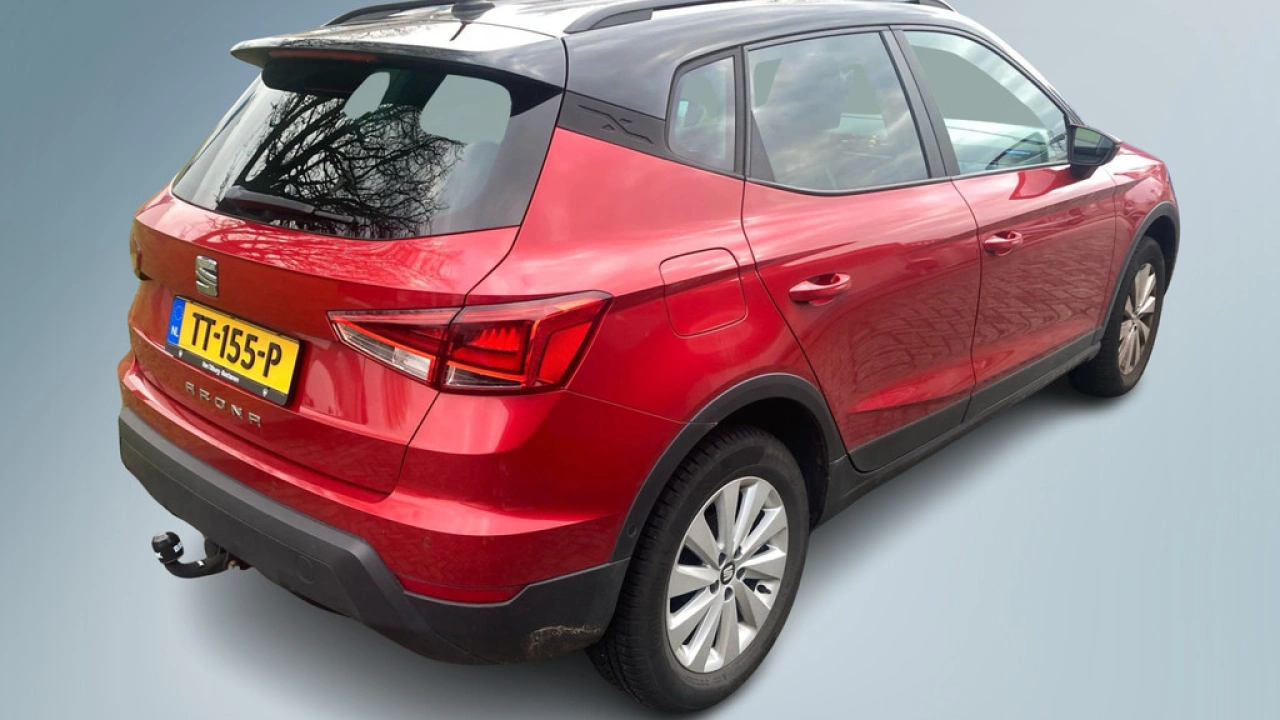 SEAT Arona 1.0 TSI 95pk Style Business Intense