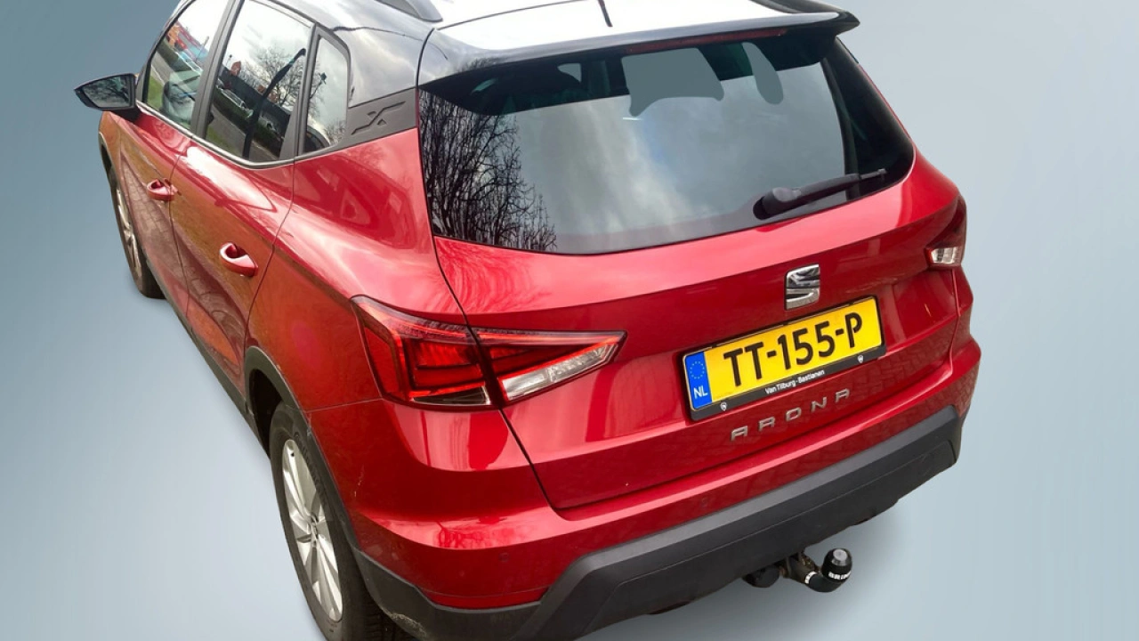 SEAT Arona 1.0 TSI 95pk Style Business Intense