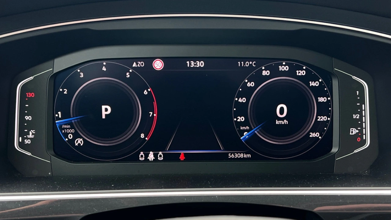 Volkswagen Tiguan 1.5 TSI 150pk DSG Life Business Navigatie Trekhaak