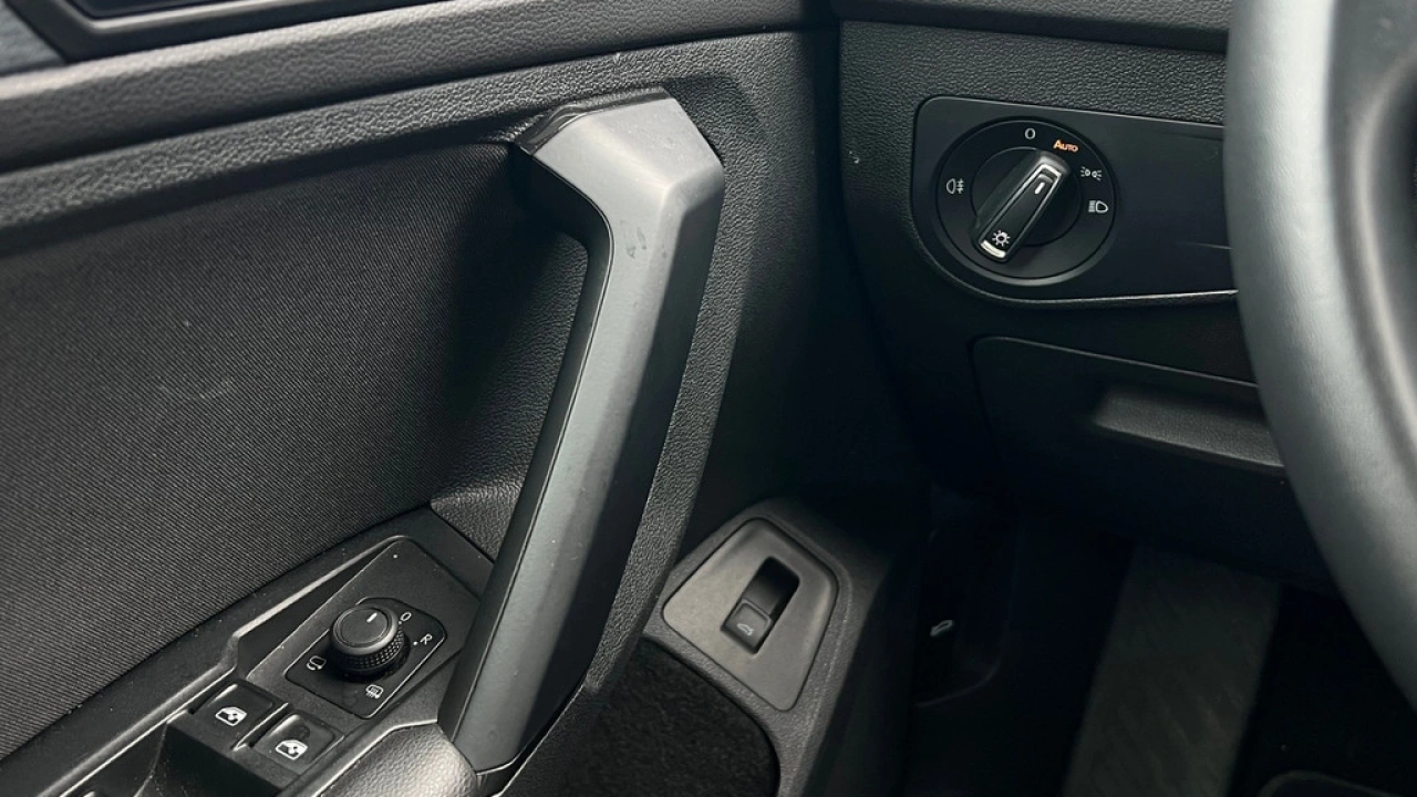 Volkswagen Tiguan 1.5 TSI 150pk DSG Life Business Navigatie Trekhaak