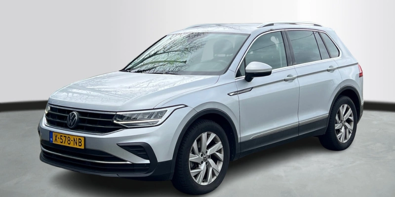 Volkswagen Tiguan 1.5 TSI 150pk DSG Life Business Navigatie Trekhaak