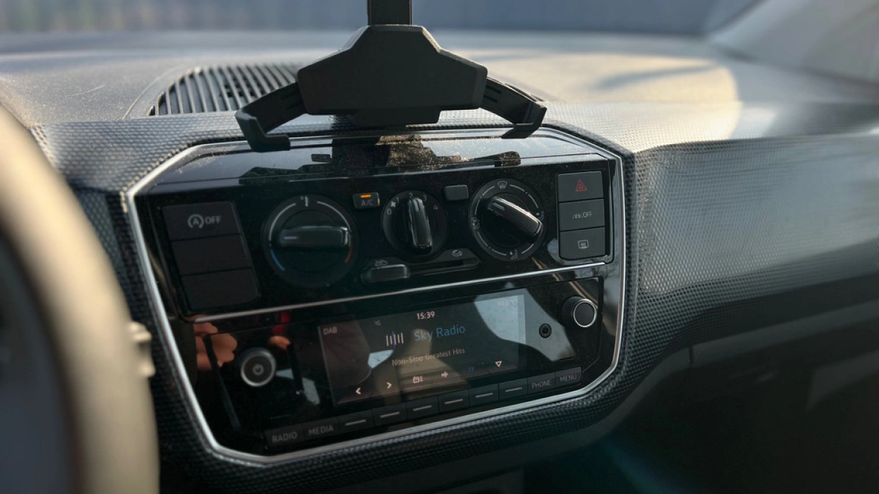 Volkswagen up! 1.0 65pk Airco Lane Assist Bluetooth