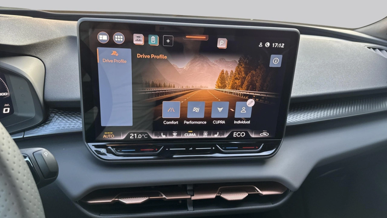 CUPRA Terramar 1.5 TSI e-Hybrid VZ Performance