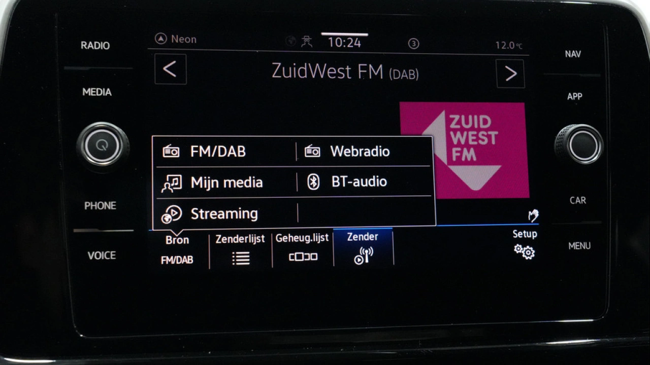 Volkswagen T-Roc 1.5 TSI 150pk DSG R-Line Business