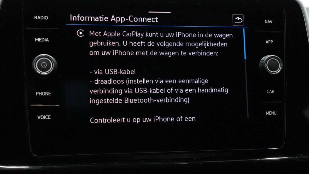 Volkswagen T-Roc 1.5 TSI 150pk DSG R-Line Business