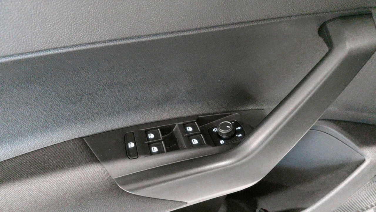 Volkswagen Polo 1.0 TSI Automaat | R-Line Business | Panoramadak | Camera | IQ Light |