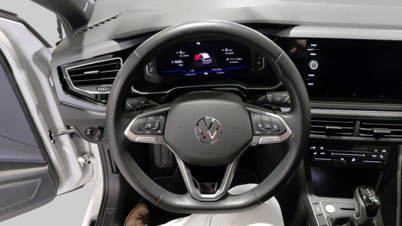 Volkswagen Polo 1.0 TSI Automaat | R-Line Business | Panoramadak | Camera | IQ Light |