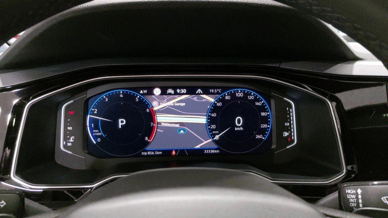 Volkswagen Polo 1.0 TSI Automaat | R-Line Business | Panoramadak | Camera | IQ Light |