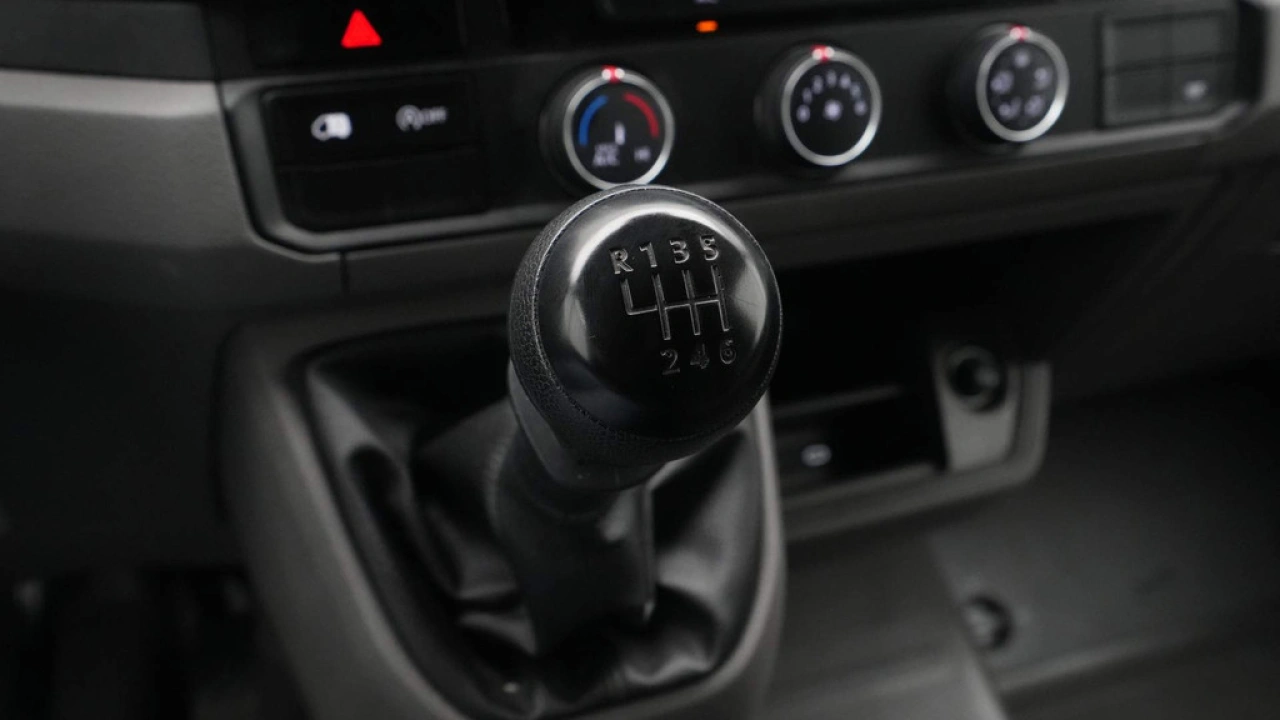 VW Bedrijfswagens Crafter L3H3 2.0 TDI 75kW 102PK 3.0T