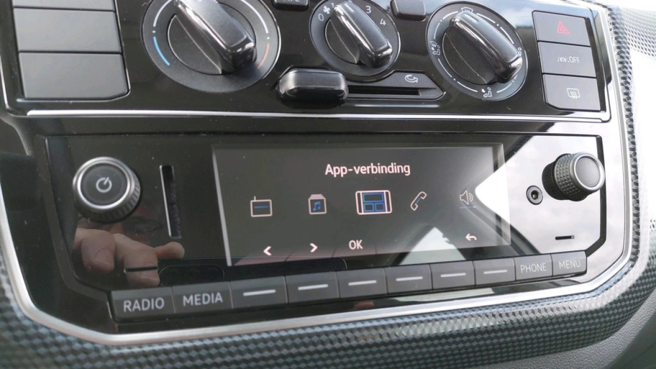 Volkswagen up! 1.0 | Airco | Smartphone Integratie | DAB Radio |