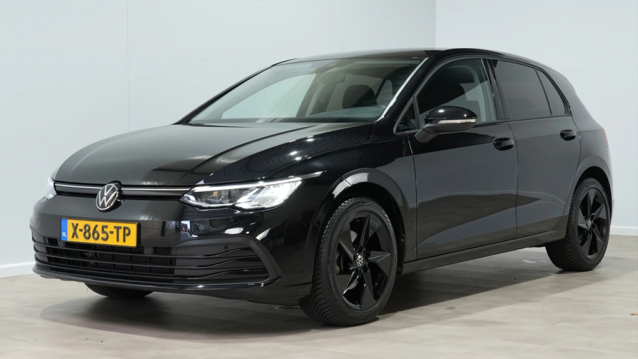 Volkswagen Golf 1.0 eTSI 110pk DSG Life Business