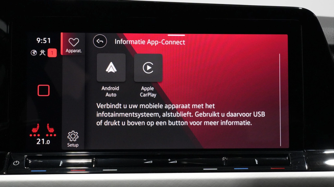 Volkswagen Golf 1.0 eTSI 110pk DSG Life Business