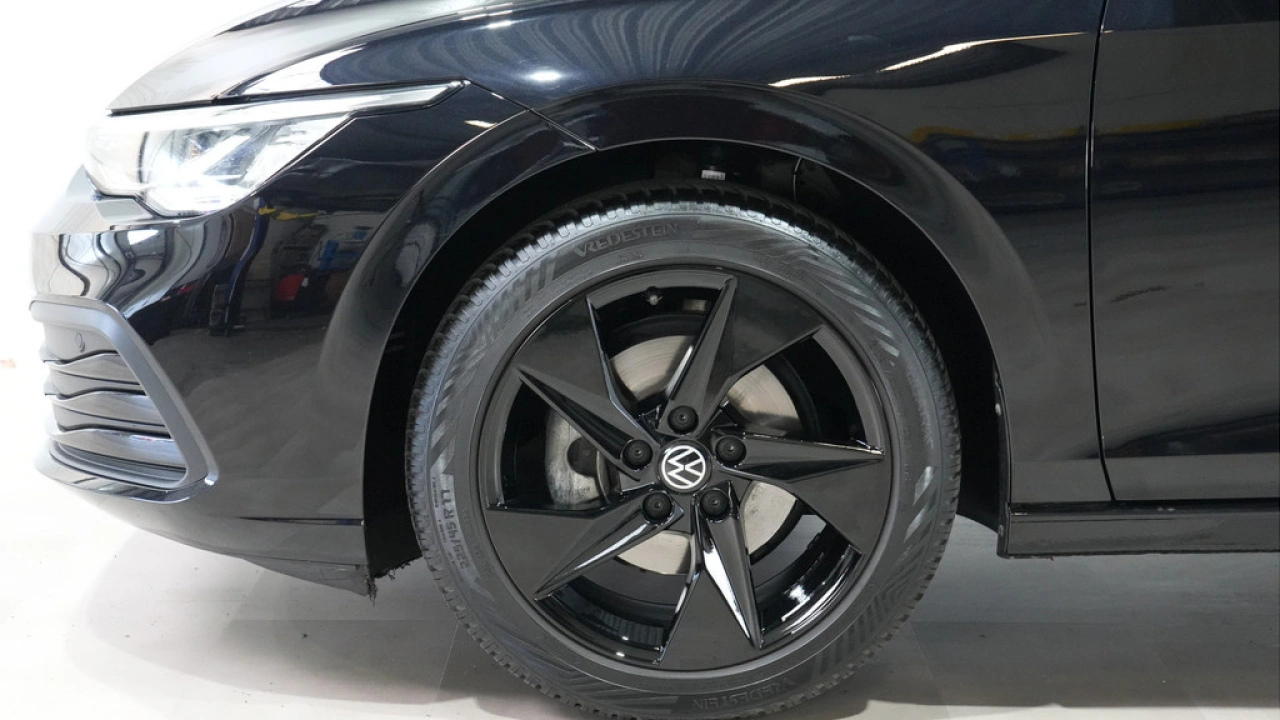 Volkswagen Golf 1.0 eTSI 110pk DSG Life Business