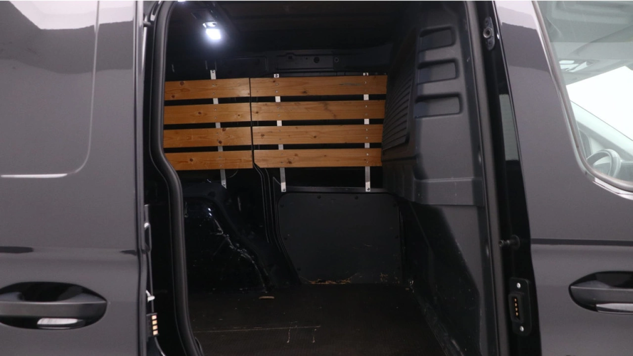 VW Bedrijfswagens Caddy Cargo 2.0 TDI 122pk DSG Comfort