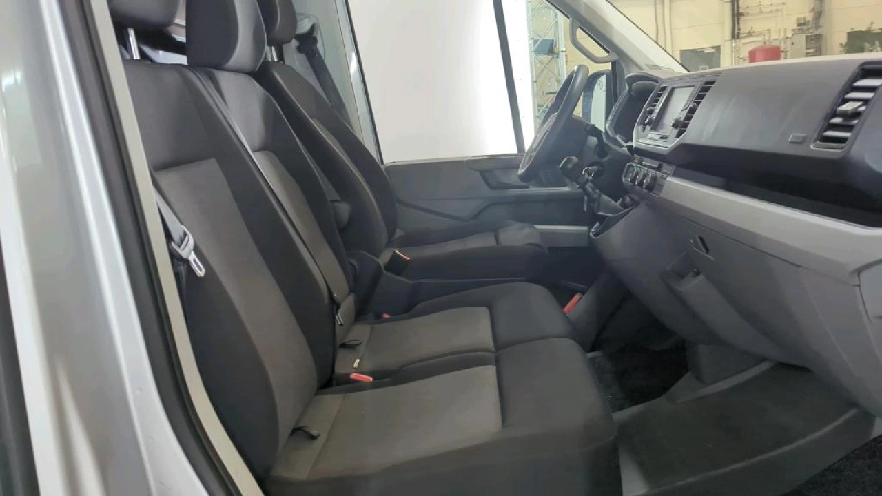 VW Bedrijfswagens Crafter L3H2 2.0 TDI 102pk 3.5T Comfortline