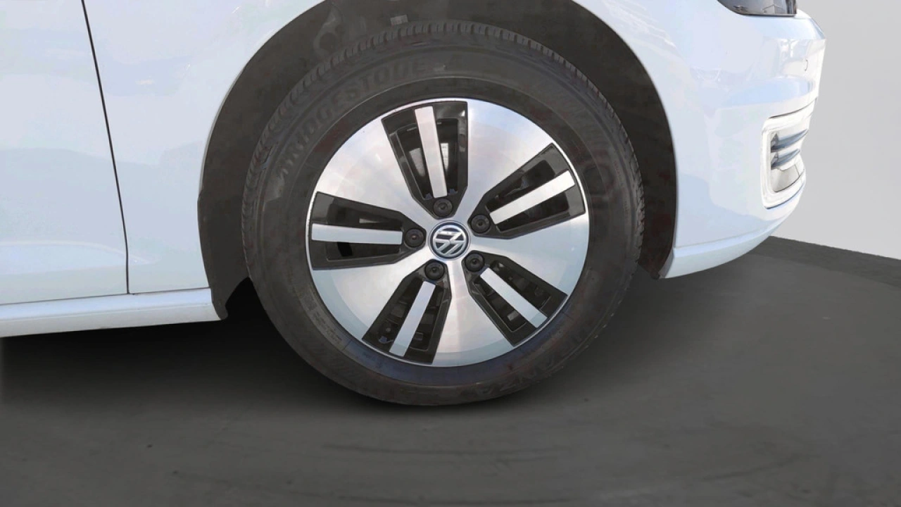 Volkswagen e-Golf E-DITION | Digital Cockpit | Keyless Entry |