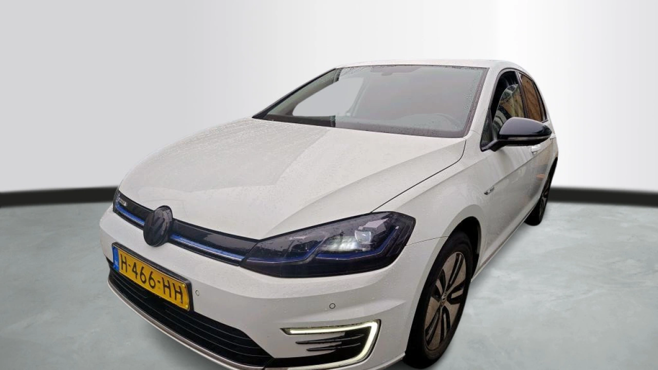 Volkswagen e-Golf E-DITION | Digital Cockpit | Keyless Entry | Binnenkort beschikbaar |