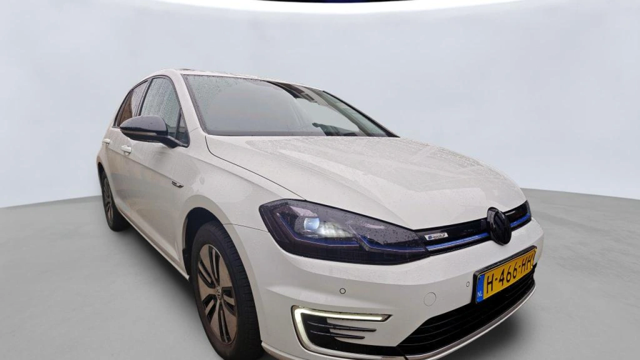 Volkswagen e-Golf E-DITION | Digital Cockpit | Keyless Entry | Binnenkort beschikbaar |