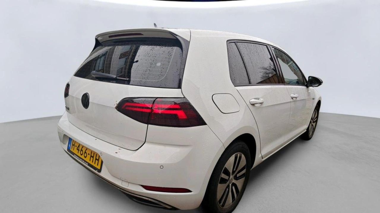 Volkswagen e-Golf E-DITION | Digital Cockpit | Keyless Entry | Binnenkort beschikbaar |