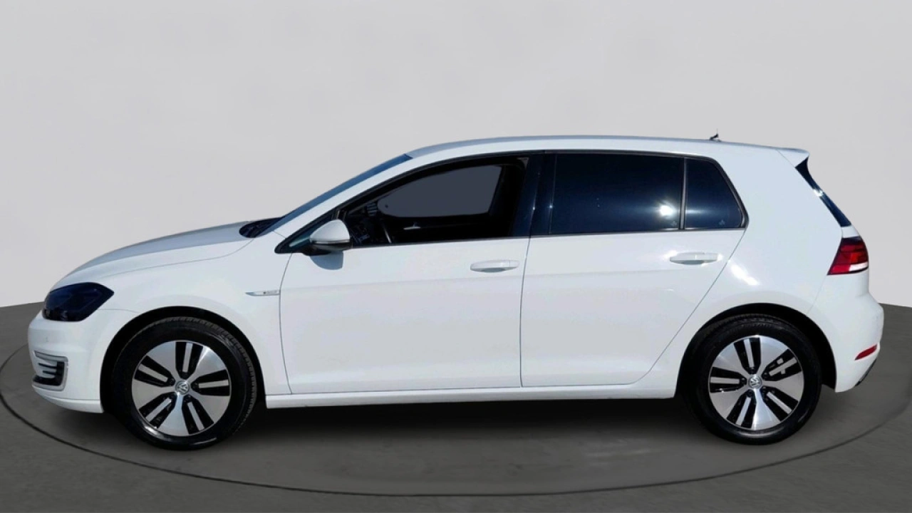 Volkswagen e-Golf E-DITION | Digital Cockpit | Keyless Entry |