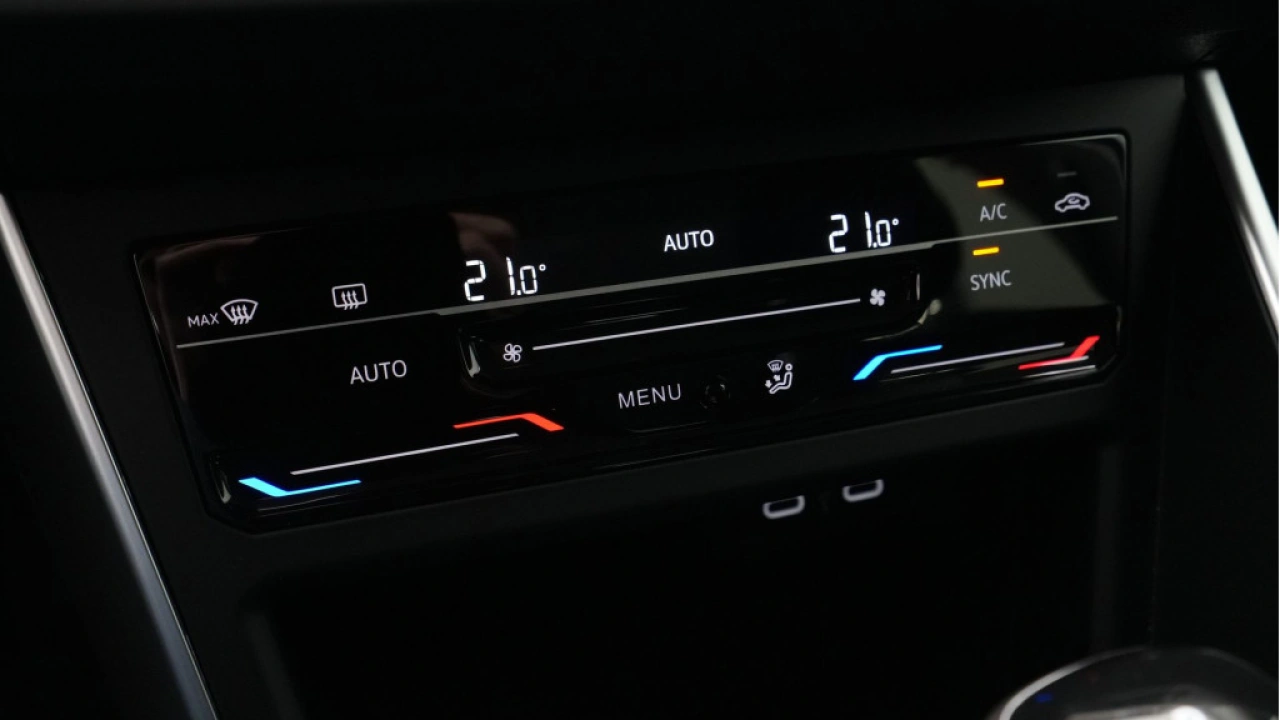 Volkswagen Polo 1.0 TSI 95pk DSG | Life Edition | App Connect | Camera |