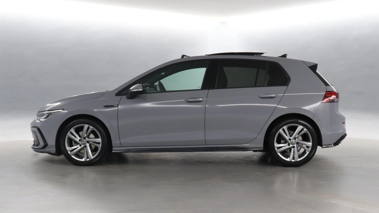 Volkswagen Golf 1.5 eTSI 130pk R-Line Business DSG
