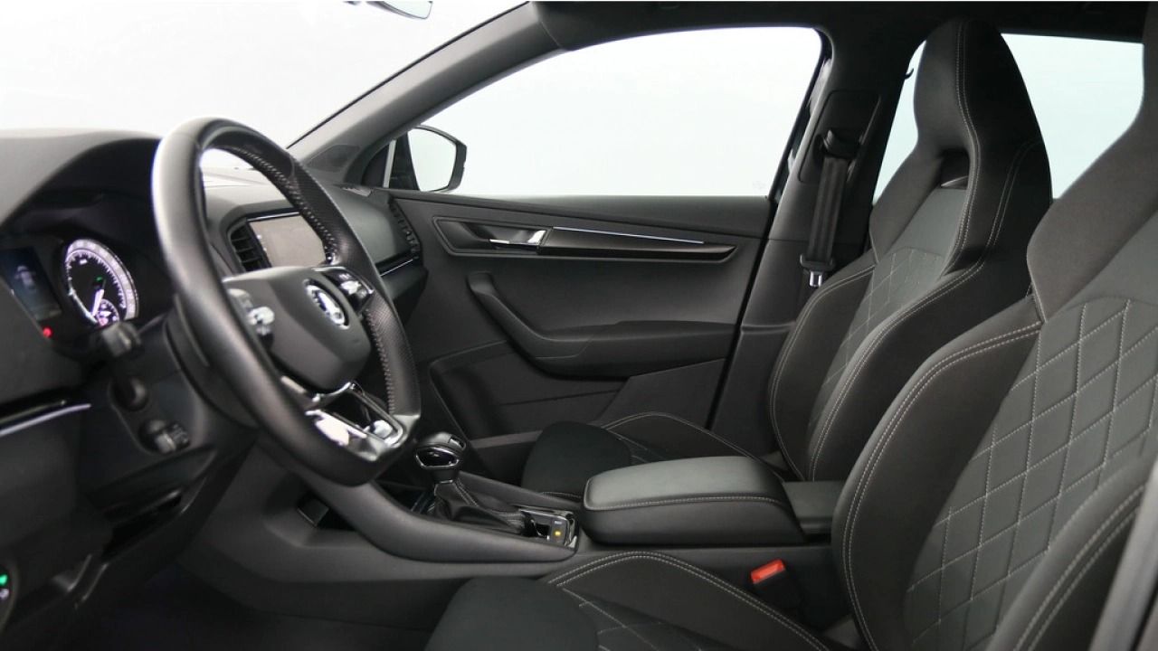 Škoda Karoq 1.5 TSI 150pk Automaat Sportline