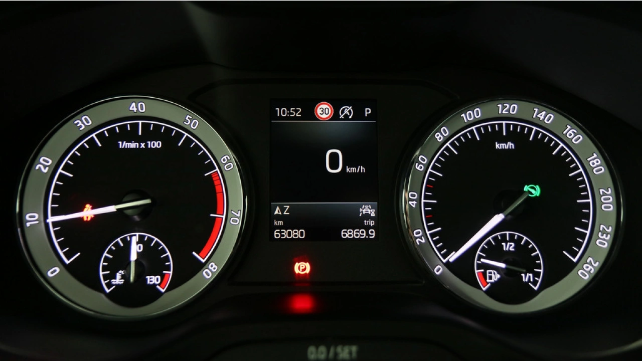 Škoda Karoq 1.5 TSI 150pk Automaat Sportline