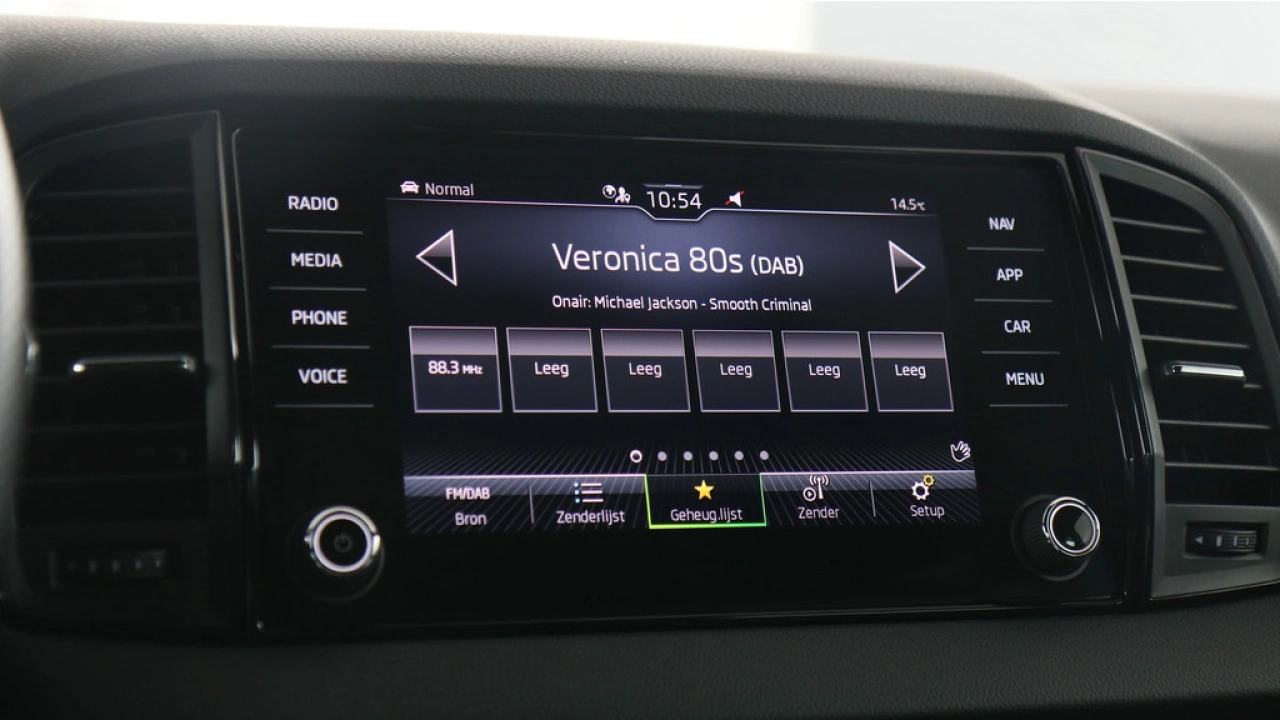 Škoda Karoq 1.5 TSI 150pk Automaat Sportline