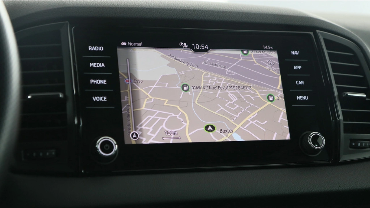 Škoda Karoq 1.5 TSI 150pk Automaat Sportline