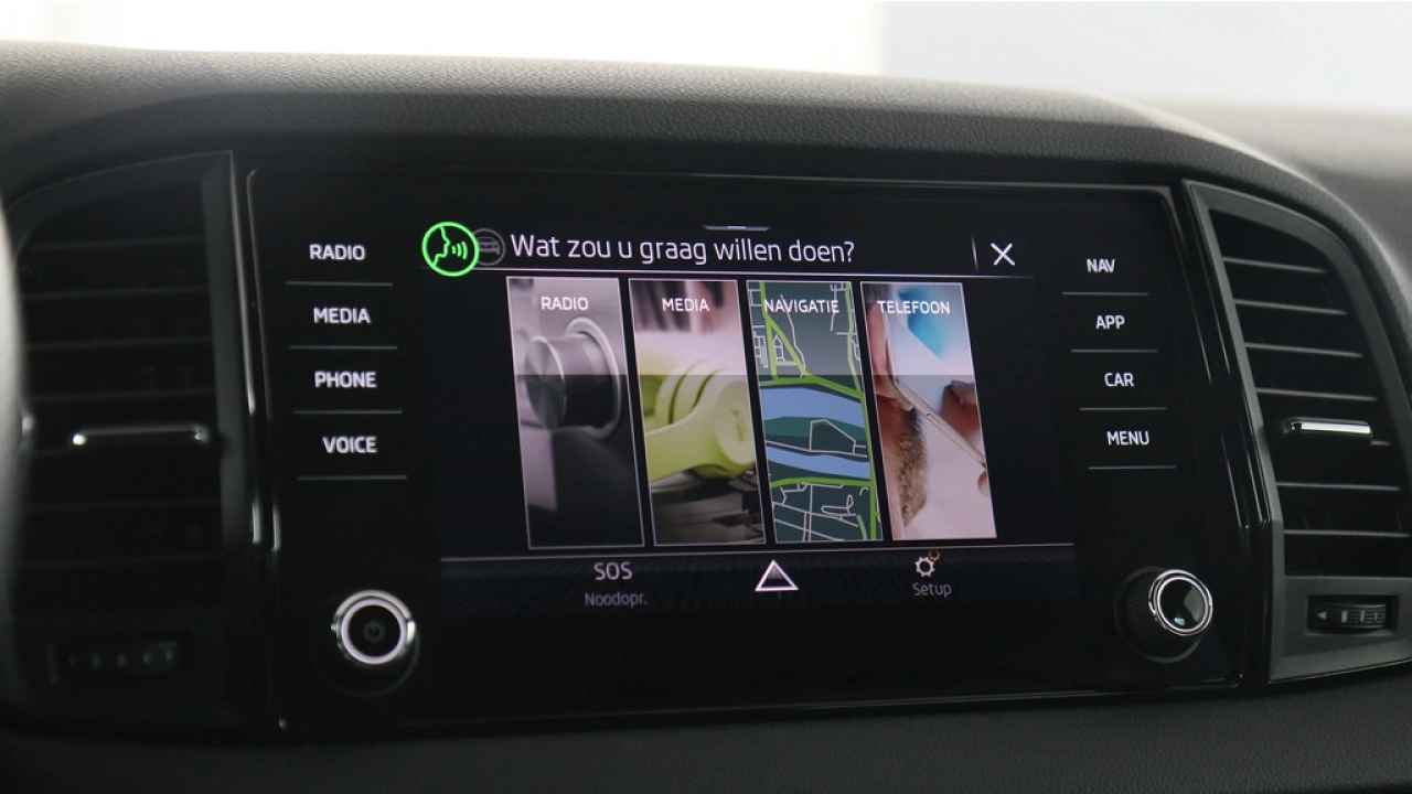 Škoda Karoq 1.5 TSI 150pk Automaat Sportline