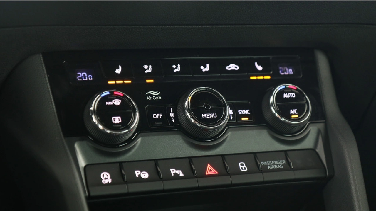 Škoda Karoq 1.5 TSI 150pk Automaat Sportline