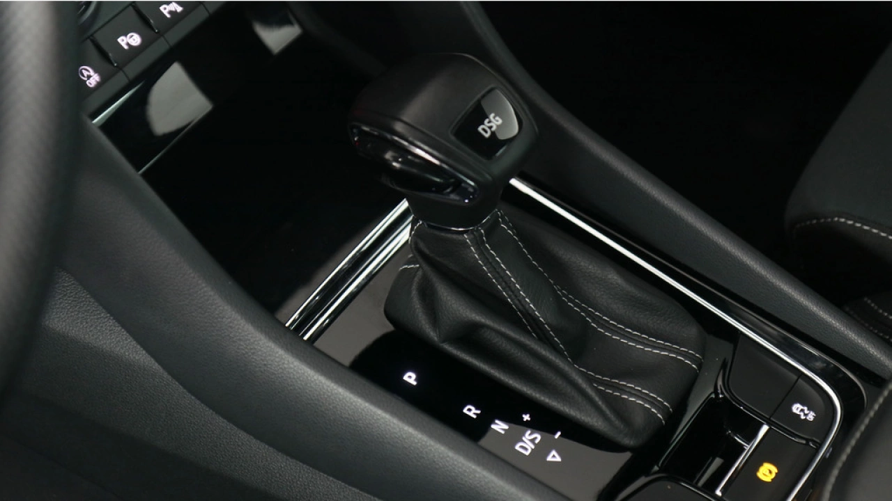 Škoda Karoq 1.5 TSI 150pk Automaat Sportline